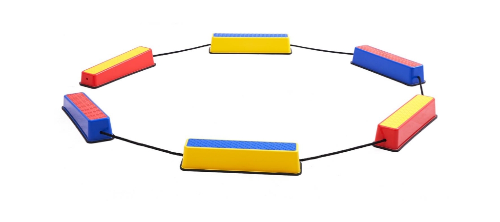 Connected Single-Plank Bridge - Balanced walking - 4